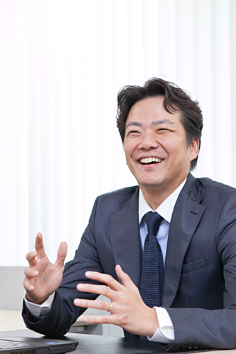 株式会社エグジスタンス　代表取締役　中山 航